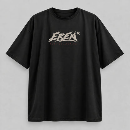 Camiseta oversize Eren Yeager Turf de Shingeki no Kyojin en seda fría negro, vista de frente - NEXO Street.