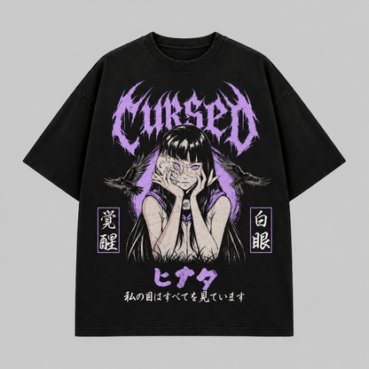 Camiseta negra HINATA × TOMIE, Cursed Collection: estampado frontal violeta con Hinata y cuervos.