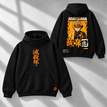 Hoodie Zenitsu Agatsuma de Kimetsu no Yaiba en High Neck negro de 280 g, diseño pecho + espalda: vistas frontal y trasera — NEXO Street.